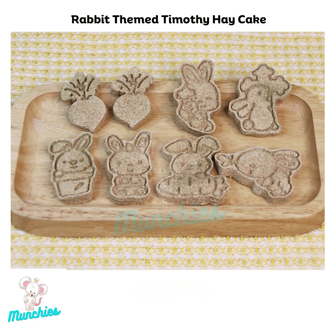 Munchies Rabbit-Themed Timothy Hay Cakes (8pcs) – Handmade Natural Treats for Rabbits, Guinea Pigs, Chinchillas & Hamsters 🐰🐹🌿
