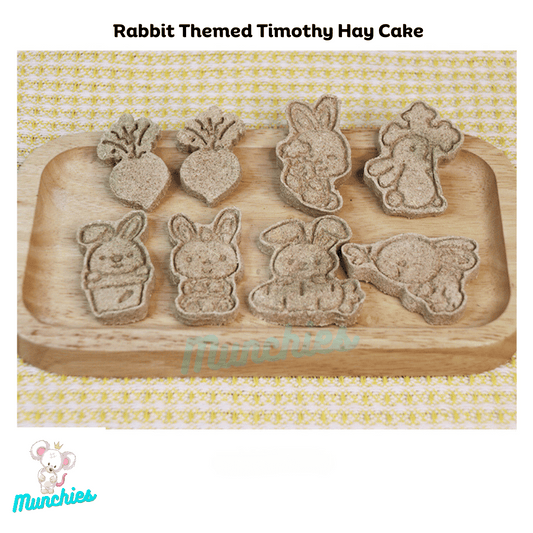 Munchies Rabbit-Themed Timothy Hay Cakes (8pcs) – Handmade Natural Treats for Rabbits, Guinea Pigs, Chinchillas & Hamsters 🐰🐹🌿